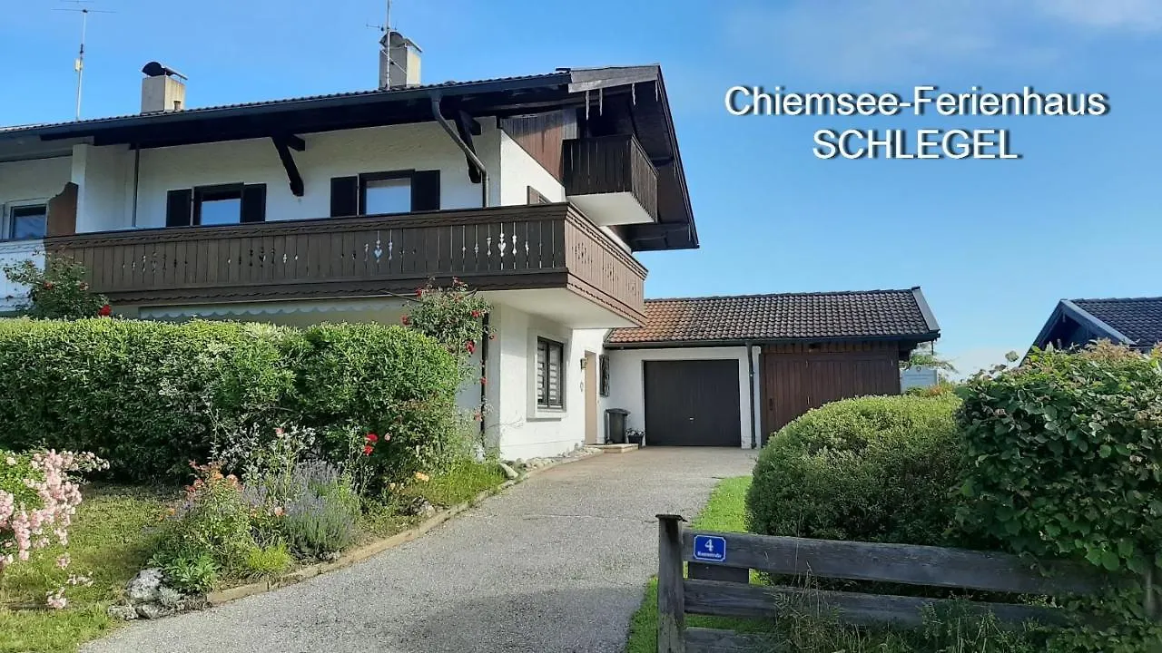 Villa Chiemsee-Ferienhaus Schlegel Breitbrunn am Chiemsee