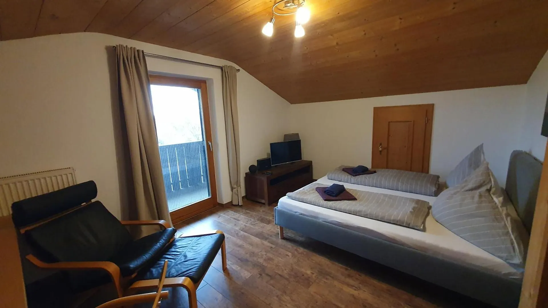 Ferienhaus Villa Chiemsee-Ferienhaus Schlegel Breitbrunn am Chiemsee